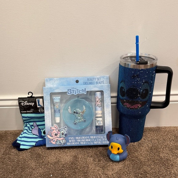 Disney Stitch bundle bling water bottle beauty set crew socks duck - Picture 1 of 7